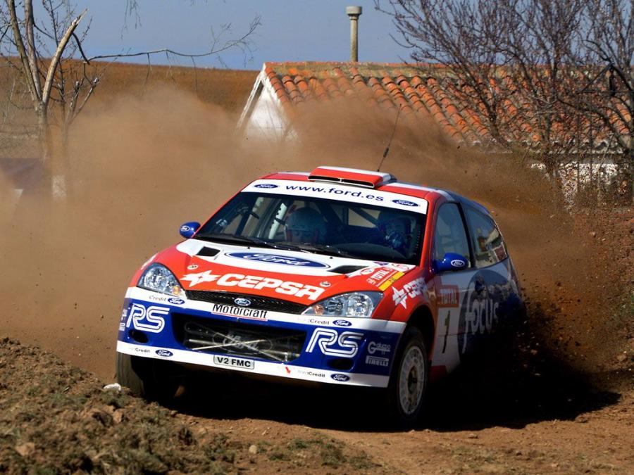  Ford Focus RS WRC 2001 года  (фото 2 из 245)